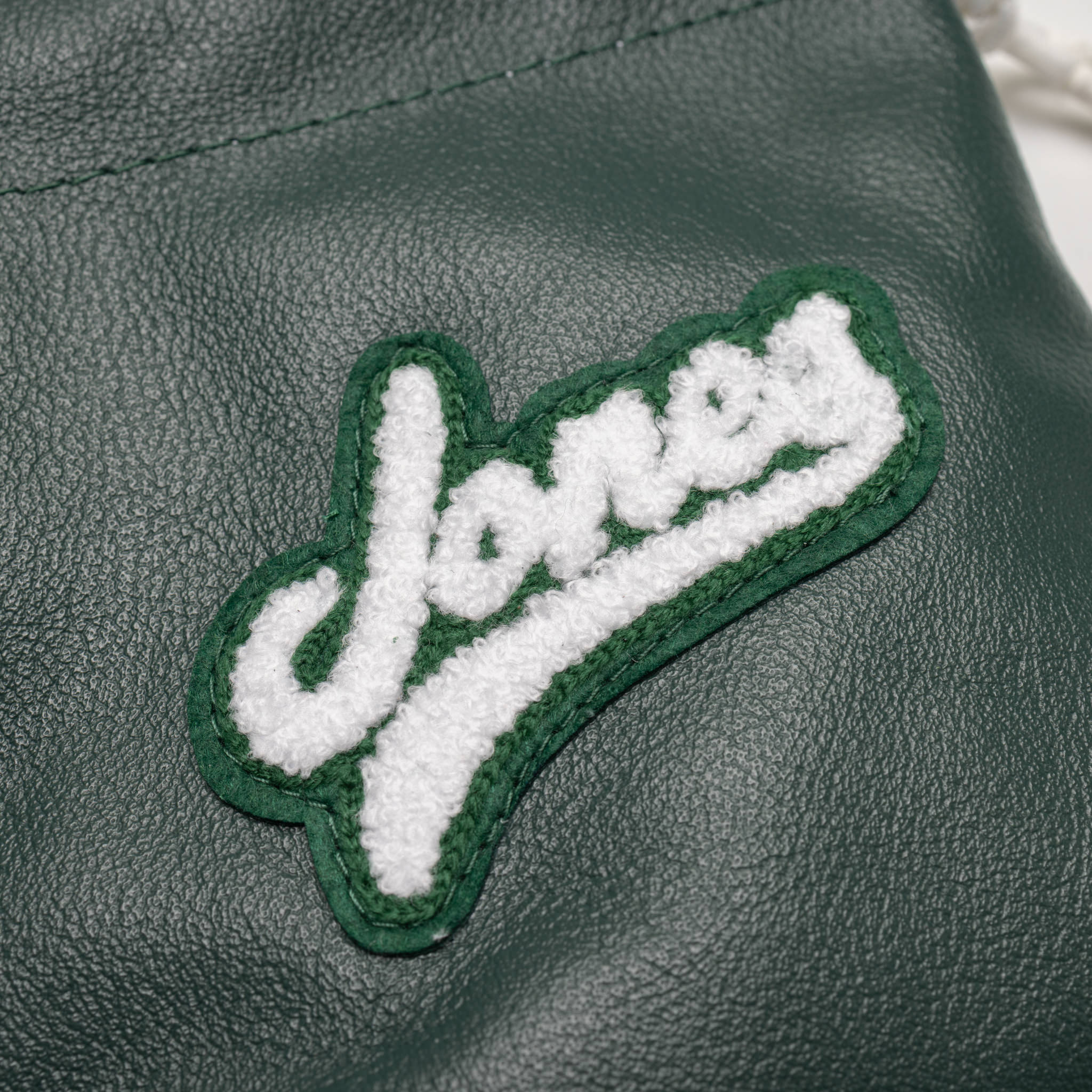 Script Jones Valuables Pouch - Forest Green - Image 2